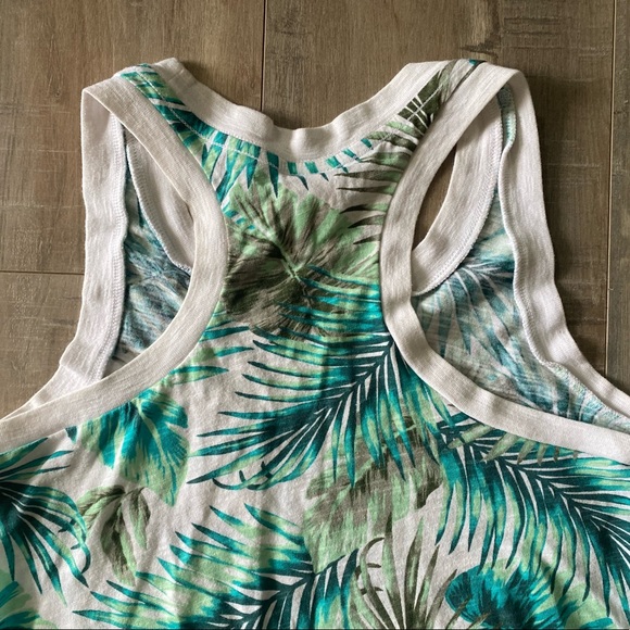 PINK VICTORIA’S SECRET Tropical 🌴 Print Tank Top 🏄🏽‍♀️ 🏄🏾‍♂️ - Picture 7 of 7